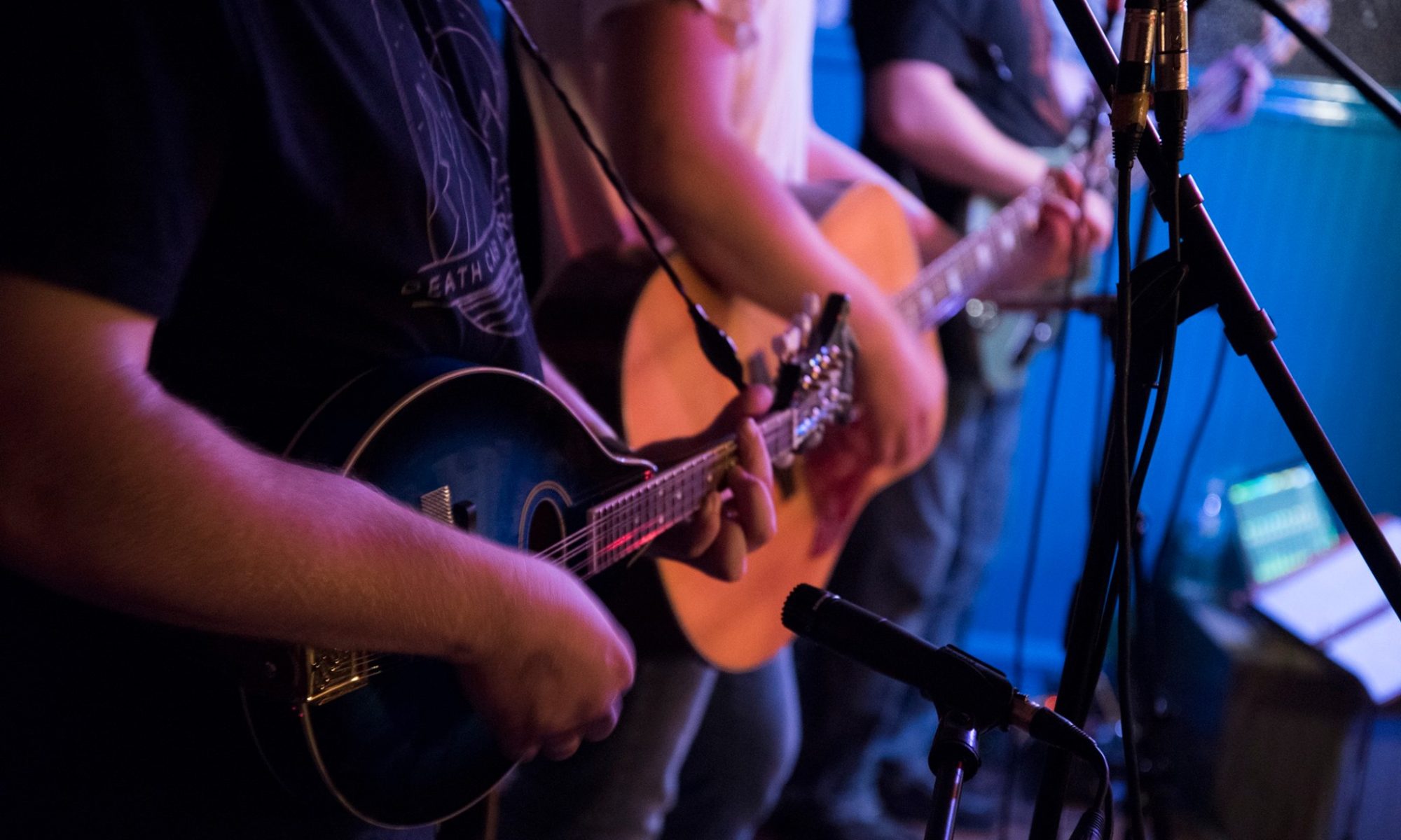 Accoustic Night : Soo Line Loons – J. Bell & the Lazy Susan Band – Mike ...